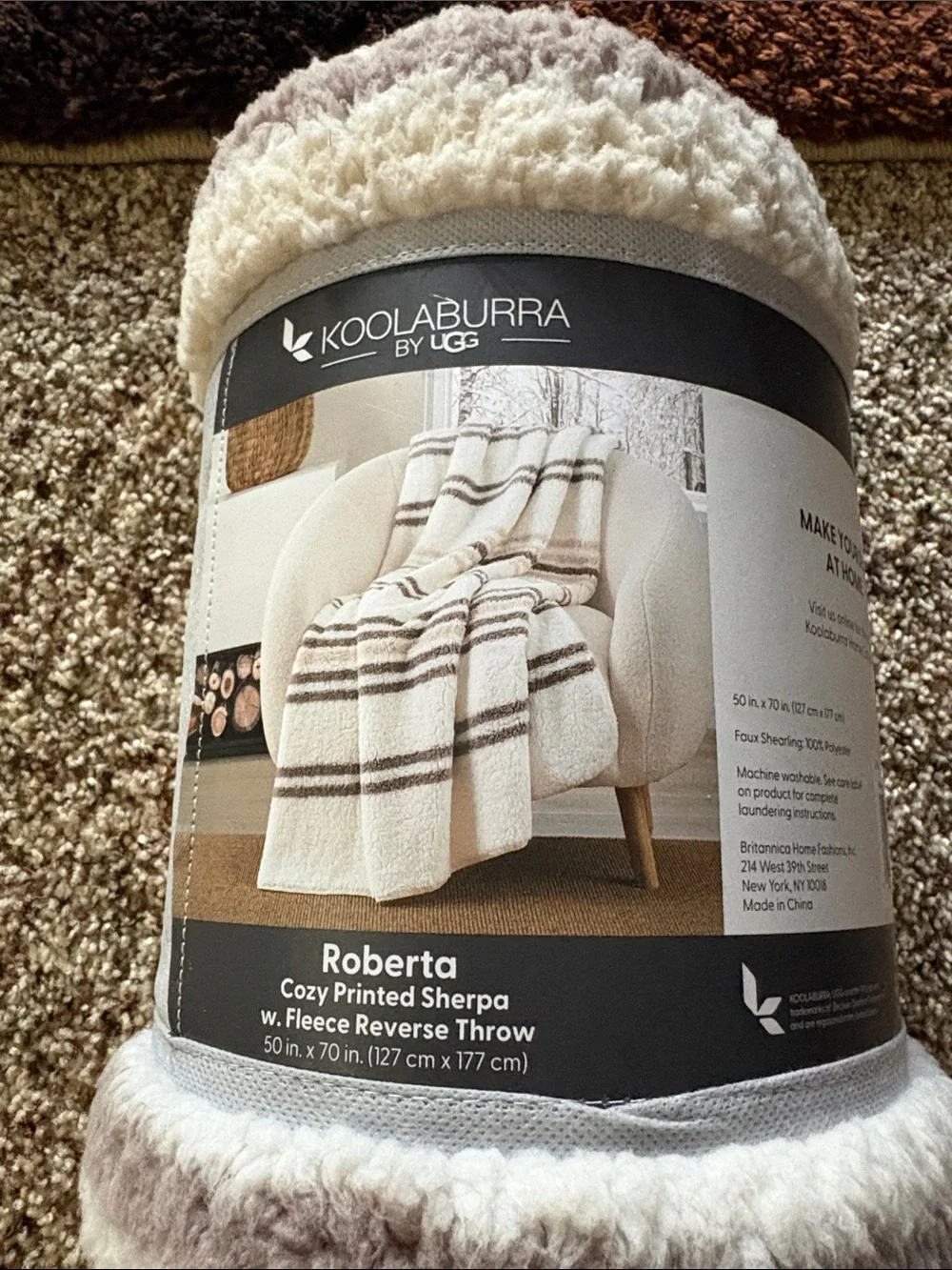 Koolaburra Roberta Sherpa Throw in Cream and Brown Stripes